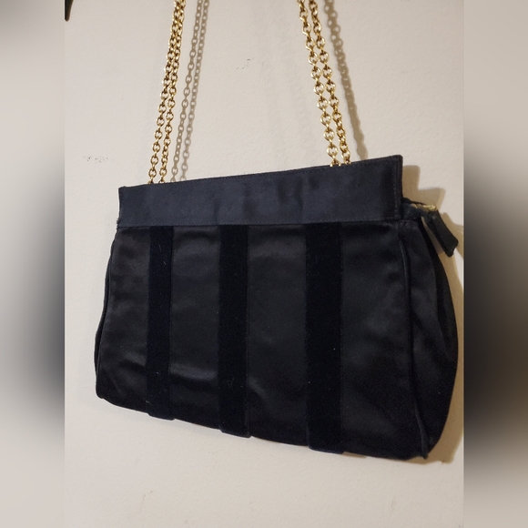 Vintage Italian Black Evening Bag Velvet Satin 80s Clutch Double Chain Gold - Picture 9 of 10